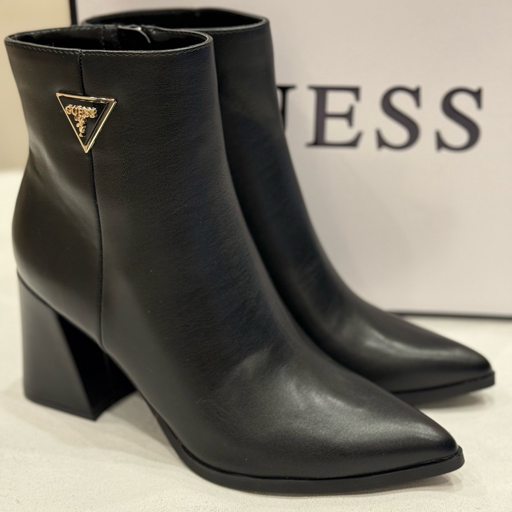 Guess Women's Boots Lusera Color Black